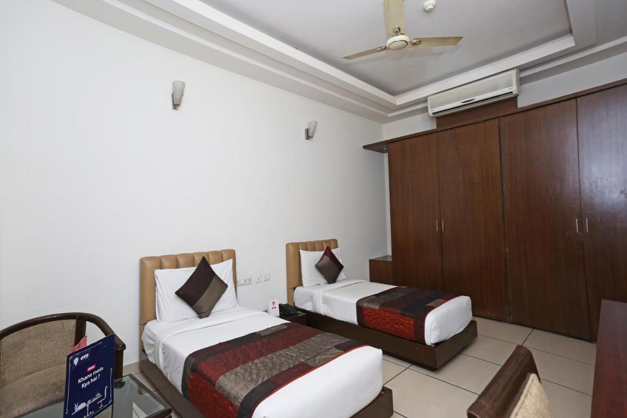 Capital O 1391 Hotel Pushpa Vilas Ghaziabad Exterior foto